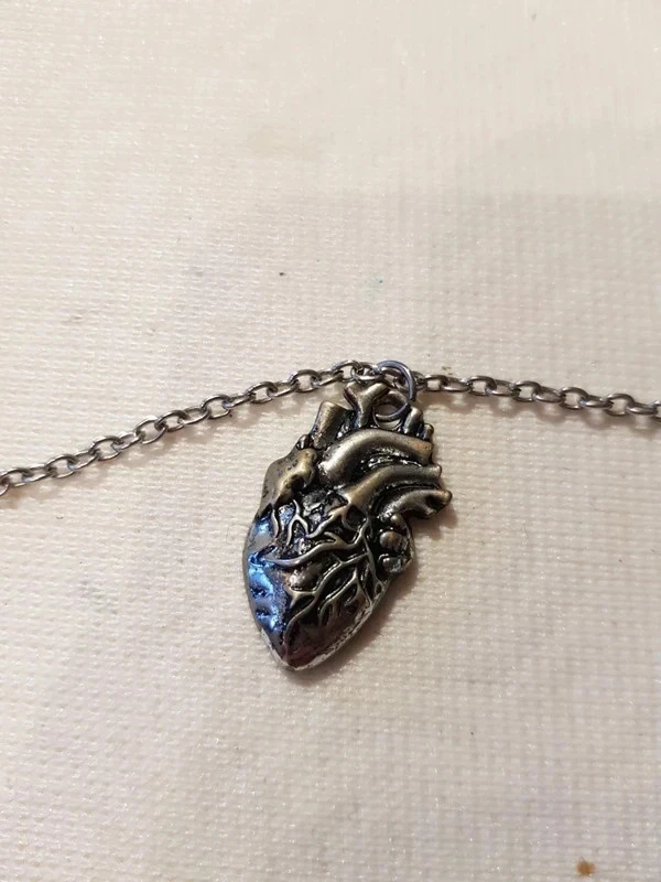 Verzilverde ketting met hart hanger – photo 2